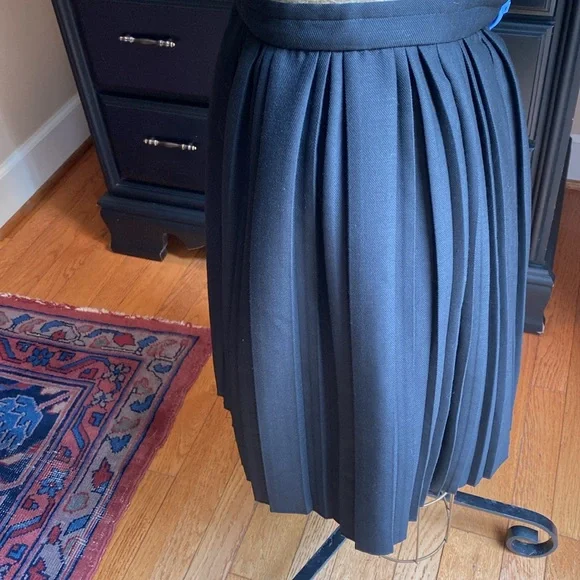 COS Black Pleated Skirt - Picture 5 of 12